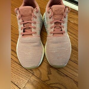 Adidas Boost CQ2007 in Ash pink. Size 7.5. Decent shape